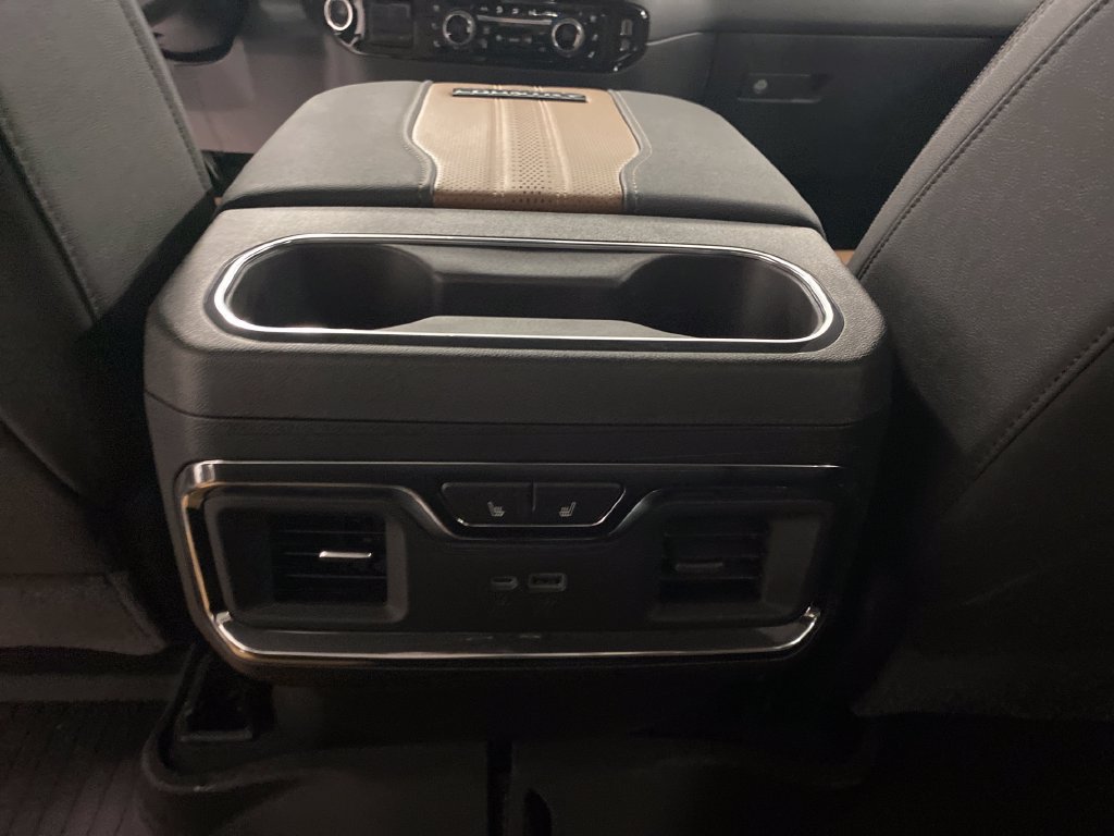 New 2026 Chevrolet Silverado 2500 High Country w/ Technology Package AWD/4WD image 18