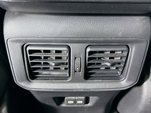 Certified 2022 Toyota RAV4 XLE w/ Convenience Package image 25