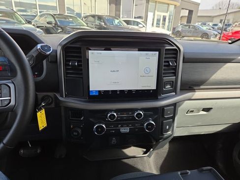 Used 2025 Ford F150 XLT w/ Equipment Group 301A Standard image 15