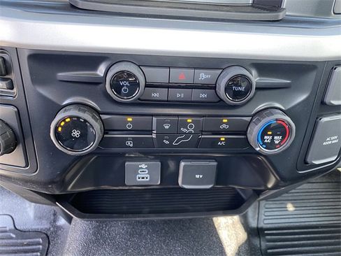 New 2025 Ford F550 2WD Regular Cab Super Duty image 39