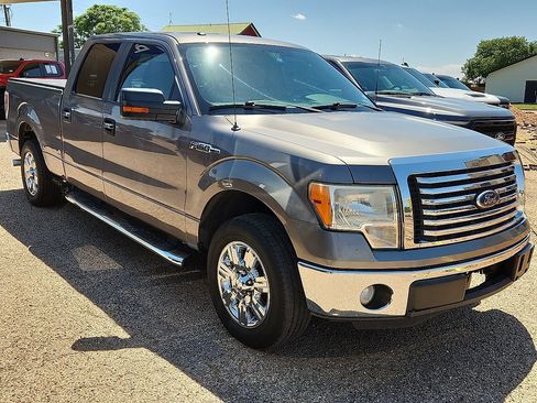 Used 2012 Ford F150 XLT w/ XLT Chrome Pkg RWD image 4
