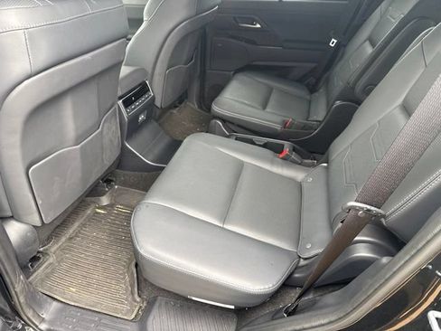 Used 2026 Lexus GX 550 w/ Cold Area Package AWD/4WD image 9
