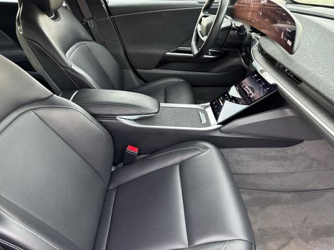 Used 2023 Lucid Air Pure image 41