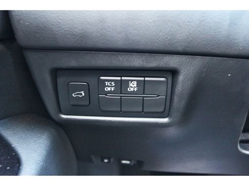 Used 2019 MAZDA CX-5 Touring image 19