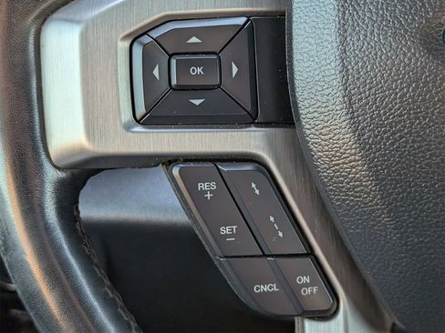 Used 2019 Ford F150 Platinum w/ Equipment Group 701A Luxury image 24