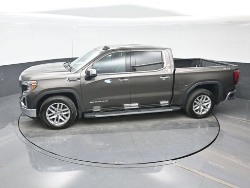 Used 2020 GMC Sierra 1500 SLT w/ SLT Premium Plus Package AWD/4WD image 18