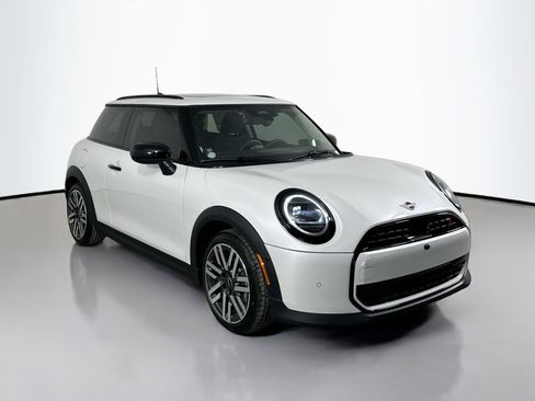 New 2025 MINI Cooper S image 3