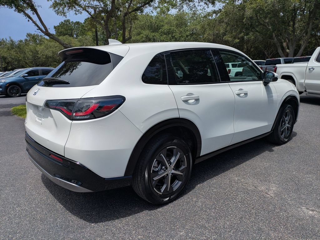 Used 2024 Honda HR-V EX-L image 4