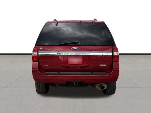 Used 2015 Ford Expedition XLT w/ Equipment Group 202A RWD image 6