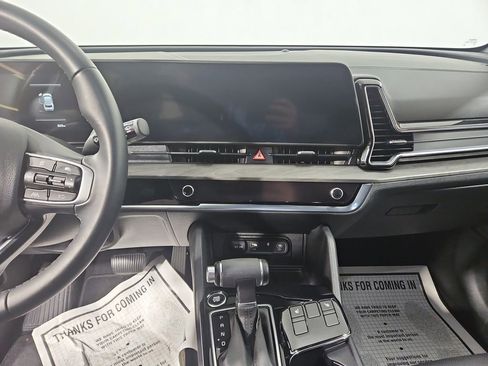 Used 2024 Kia Sportage X-Line w/ X-Line Premium Package image 18