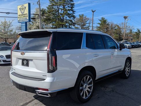 Used 2022 Cadillac Escalade Premium Luxury Platinum AWD/4WD image 7