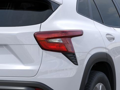 New 2026 Chevrolet Trax LS FWD image 36