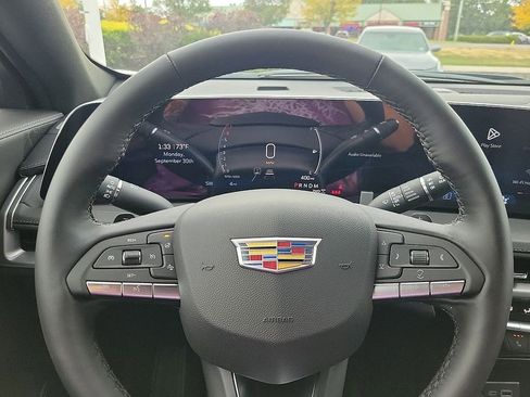 Used 2025 Cadillac XT4 Premium Luxury w/ Cold Weather Package AWD/4WD image 9
