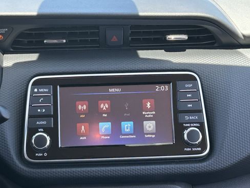 Used 2023 Nissan Kicks S FWD image 18