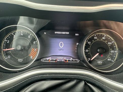 Used 2014 Jeep Cherokee Trailhawk w/ Leather Interior Group AWD/4WD image 6