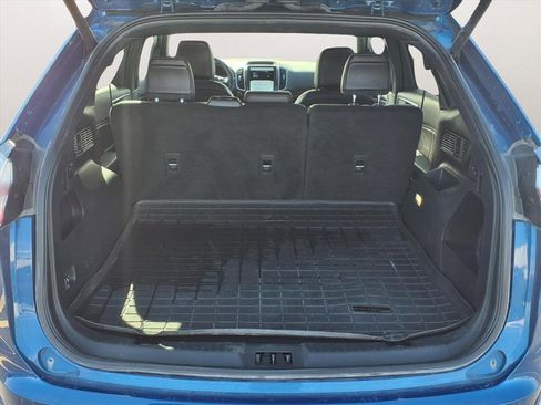 Used 2024 Ford Edge ST-Line w/ Class II Trailer Tow Package image 22