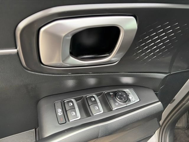 Used 2026 Kia Sorento S w/ S Panoramic Sunroof Package AWD/4WD image 12