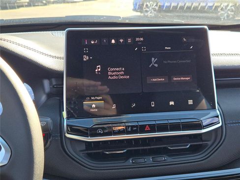 New 2026 Jeep Compass Latitude image 28