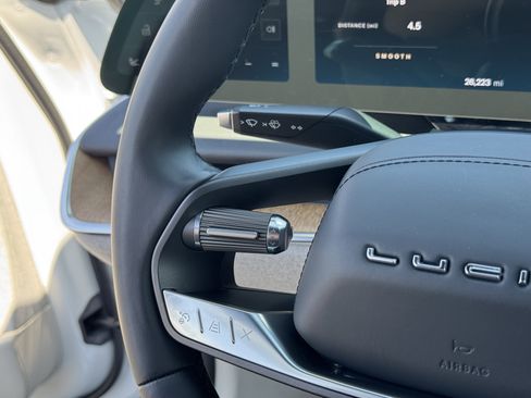 Used 2024 Lucid Air Touring AWD/4WD image 20