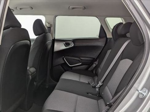 Used 2023 Kia Soul LX w/ Option Group 015 image 16