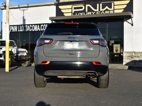 Used 2022 Jeep Compass Limited w/ Elite Group image 10