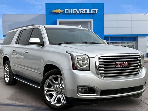 Used 2019 GMC Yukon XL SLT w/ Premium Edition image 11