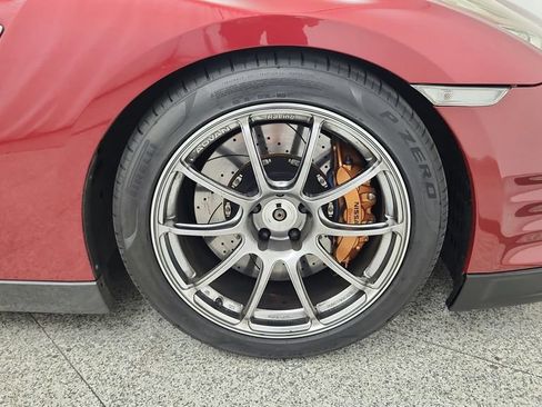 Used 2015 Nissan GT-R Premium AWD/4WD image 26