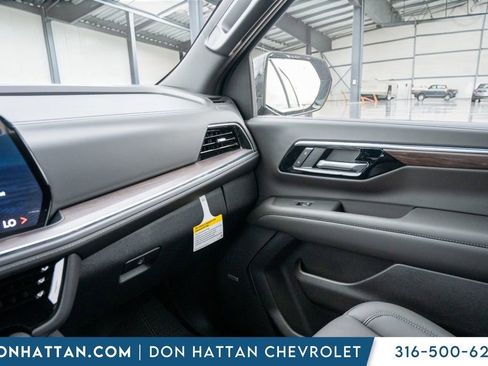 New 2026 Chevrolet Suburban LT w/ Comfort Package image 13