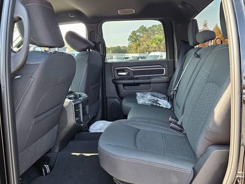 New 2026 RAM 2500 Big Horn AWD/4WD image 11