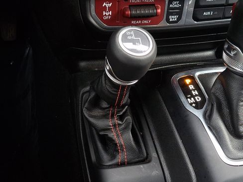 Used 2023 Jeep Wrangler Unlimited Rubicon w/ Cold Weather Group image 26