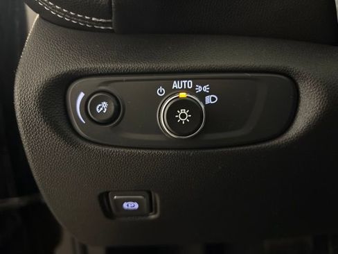 Used 2024 Chevrolet Blazer LT w/ LPO, Floor Liner Package FWD image 14