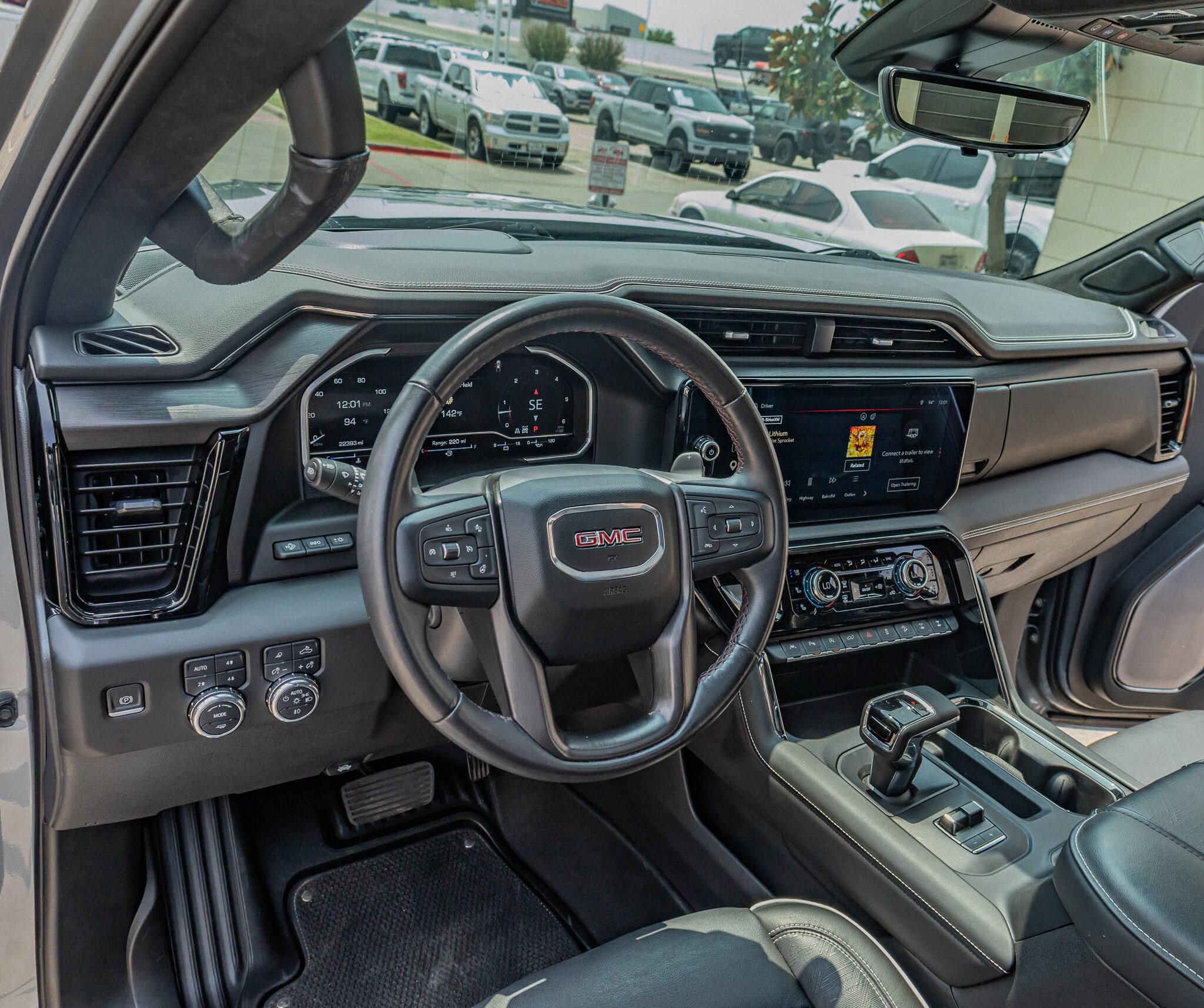 Used 2023 GMC Sierra 1500 AT4X AWD/4WD image 16