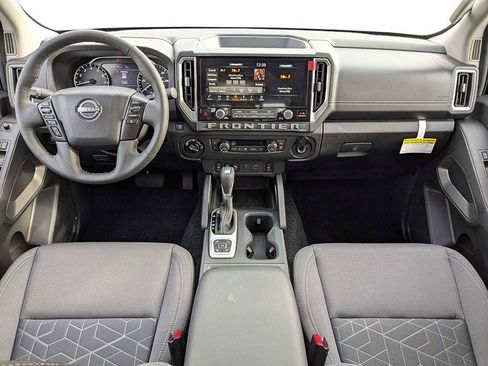 New 2026 Nissan Frontier SV w/ SV Convenience Package AWD/4WD image 10