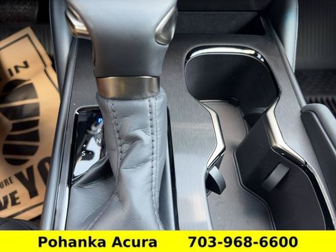 Used 2024 Lexus ES 350 w/ Premium Package FWD image 17