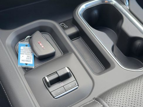 New 2026 GMC Sierra 3500 Denali w/ Denali Reserve Package image 14