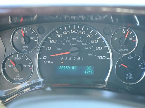 Used 2018 GMC Savana 2500 LS image 24