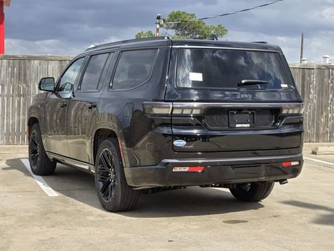 New 2026 Jeep Grand Wagoneer L Limited AWD/4WD image 3