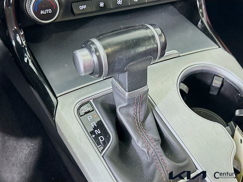 Used 2020 Kia Stinger GT image 16