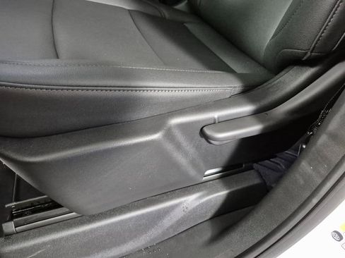 New 2025 Chevrolet Silverado 1500 W/T w/ WT Value Package image 15