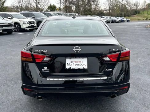Used 2023 Nissan Altima 2.5 SV w/ SV Premium Package image 5