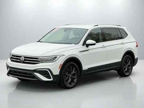 Used 2024 Volkswagen Tiguan Wolfsburg Edition image 3