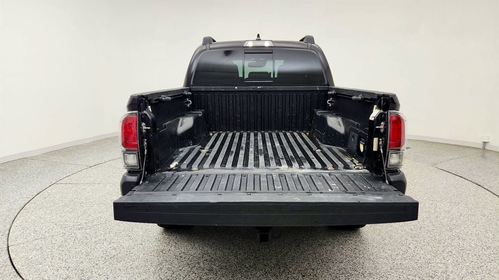 Used 2023 Toyota Tacoma TRD Pro AWD/4WD image 21
