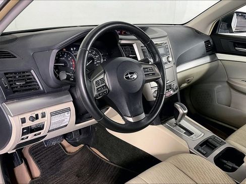 Used 2012 Subaru Legacy 2.5i Premium AWD/4WD image 15