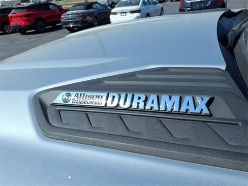 Used 2022 Chevrolet Silverado 2500 LTZ w/ LTZ Convenience Package image 3