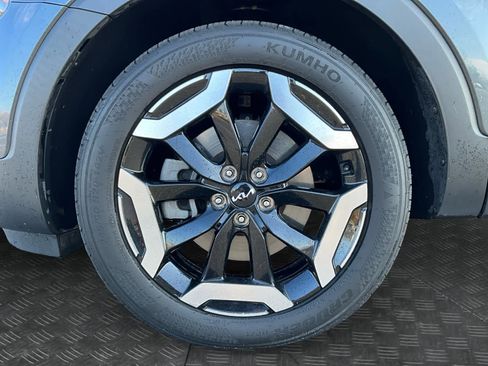 Used 2024 Kia Telluride S w/ S Sunroof Package image 14