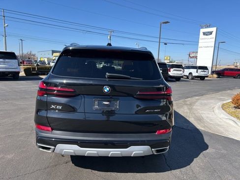 Used 2024 BMW X5 xDrive40i w/ Premium Package image 13