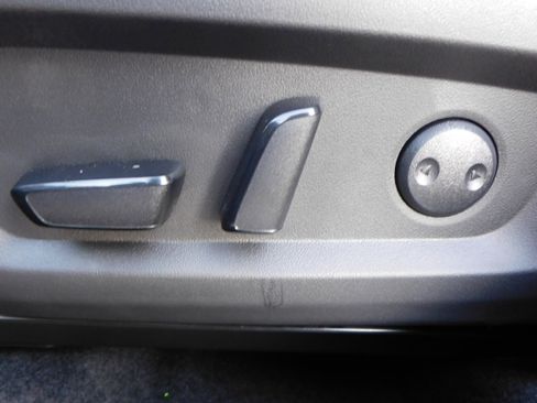 New 2025 Mitsubishi Outlander SE image 5