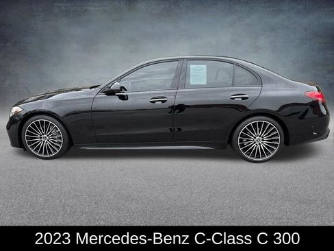 Used 2023 Mercedes-Benz C 300 4MATIC Sedan image 2