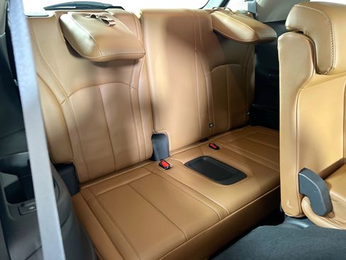 Used 2023 INFINITI QX60 Sensory w/ Vision Package image 29