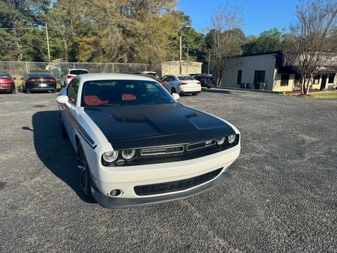 Used 2018 Dodge Challenger R/T Scat Pack w/ Leather Interior Group image 7
